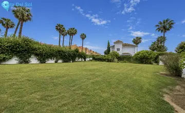 750m2 Plot for Sale in La Duquesa-14