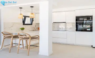 2 bedroom Apartment for Sale in Fuengirola-4880