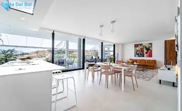 3 bedroom Apartment for Sale in Fuengirola-4903