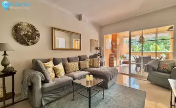 2 bedroom Apartment for Sale in Nueva Andalucía-4931
