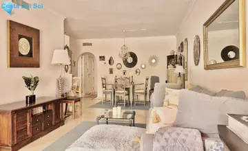 2 bedroom Apartment for Sale in Nueva Andalucía-4938