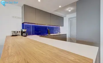 2 bedroom Apartment for Sale in Fuengirola-5077