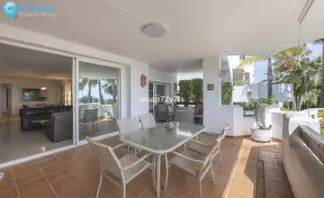 3 bedroom Apartment for Sale in Nueva Andalucía-5305