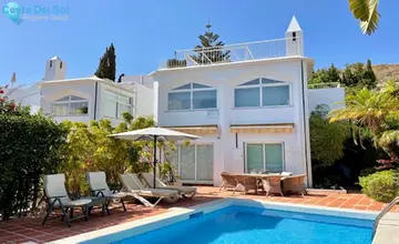 4 bedroom House for Sale in Nerja-5328