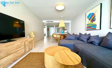 2 bedroom Apartment for Sale in Elviria-5351