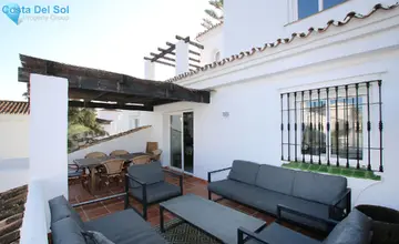 3 bedroom Apartment for Sale in Nueva Andalucía-5381