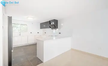 3 bedroom House for Sale in Nueva Andalucía-5448