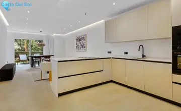 3 bedroom Apartment for Sale in Nueva Andalucía-5536