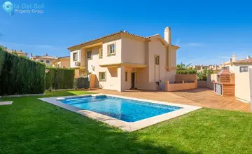 3 bedroom House for Sale in Fuengirola-5545