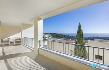 3 bedroom Apartment for Sale in Marbella-12047