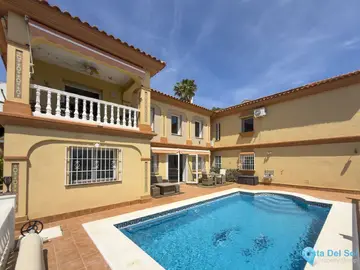 5 bedroom House for Sale in Coín-12143