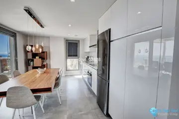 3 bedroom Apartment for Sale in Benalmadena Pueblo-84240