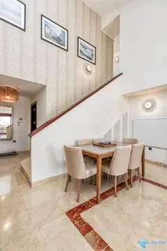 3 bedroom Apartment for Sale in La Mairena-84274