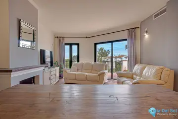 3 bedroom House for Sale in Riviera del Sol-84319