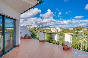 3 bedroom House for Sale in Riviera del Sol-84320