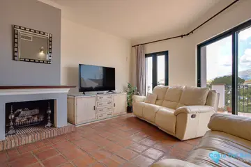 3 bedroom House for Sale in Riviera del Sol-84325