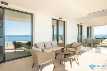 2 bedroom Apartment for Sale in Fuengirola-12568