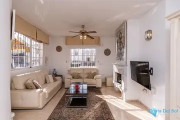 3 bedroom House for Sale in Costabella-84404