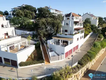 3 bedroom House for Sale in La Mairena-81988