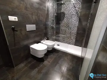 2 bedroom Apartment for Sale in Los Alamos-84531