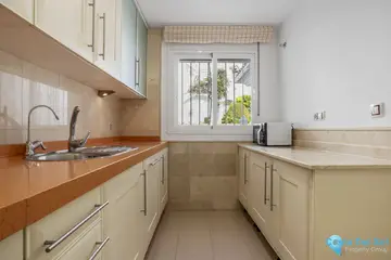 4 bedroom Apartment for Sale in Nueva Andalucía-17926