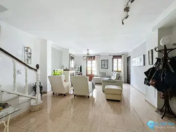 5 bedroom House for Sale in Estepona-13875