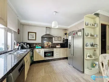 5 bedroom House for Sale in Estepona-13881