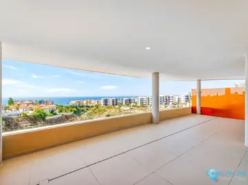 2 bedroom Apartment for Sale in Fuengirola-18082