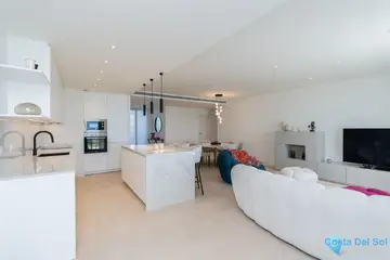 3 bedroom Apartment for Sale in Casares-18119