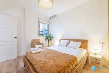 4 bedroom Apartment for Sale in Málaga Centro-13886