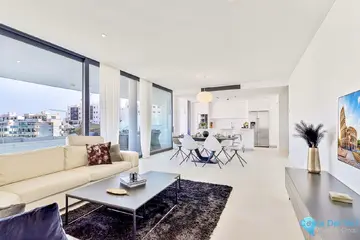 3 bedroom Apartment for Sale in Fuengirola-18150