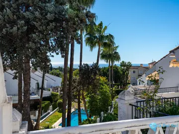 3 bedroom House for Sale in The Golden Mile-84717