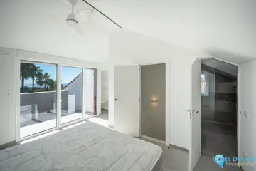 3 bedroom House for Sale in The Golden Mile-84719
