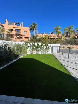 3 bedroom House for Sale in Riviera del Sol-84733