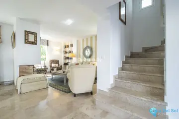 3 bedroom House for Sale in Nueva Andalucía-18377