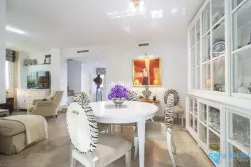 3 bedroom House for Sale in Nueva Andalucía-18386