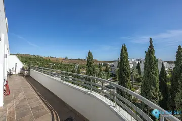 5 bedroom Apartment for Sale in La Cala de Mijas-18450