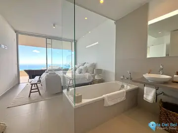 3 bedroom Apartment for Sale in Benalmadena-18500