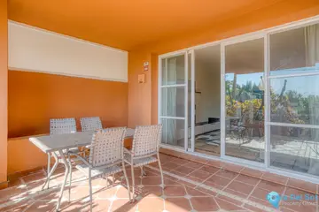 2 bedroom Apartment for Sale in Nueva Andalucía-13931