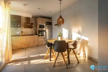 2 bedroom House for Sale in Miraflores-84854