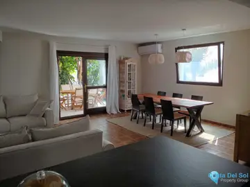 4 bedroom House for Sale in Estepona-18857