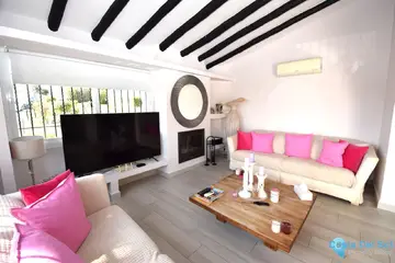 3 bedroom House for Sale in La Cala de Mijas-84946