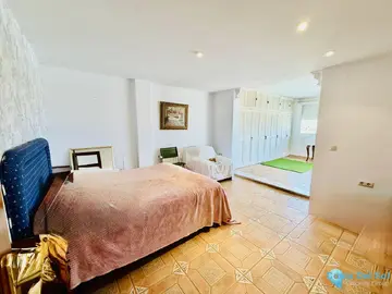 6 bedroom House for Sale in Alhaurín de la Torre-84959