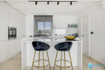 3 bedroom Apartment for Sale in Estepona-19390
