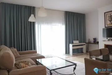 5 bedroom Apartment for Sale in El Paraiso-19393