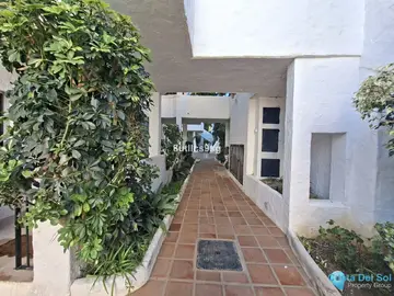 3 bedroom Apartment for Sale in Nueva Andalucía-14020