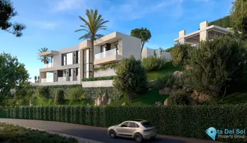 2275m2 Plot for Sale in Benahavís-85257
