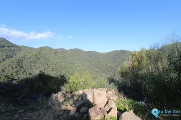 2275m2 Plot for Sale in Benahavís-85267
