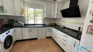 3 bedroom Apartment for Sale in Estepona-19804