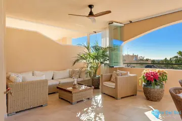 3 bedroom Apartment for Sale in Elviria-14077